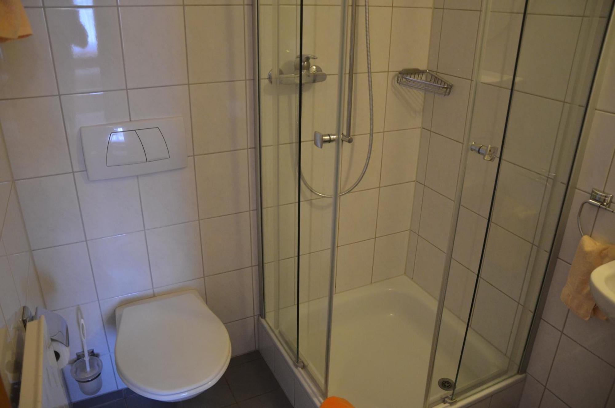Zum Löwen Hotel Neftenbach